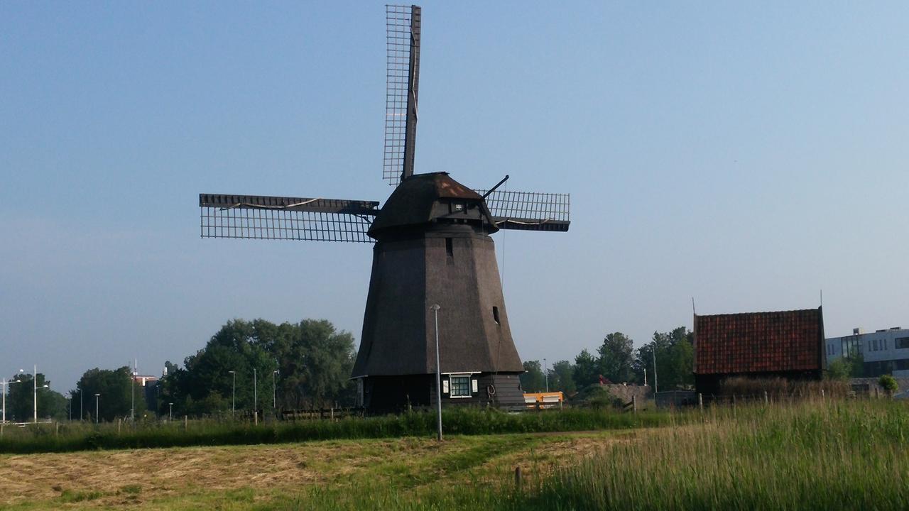 De Zes Wielen Alkmaar Exterior photo